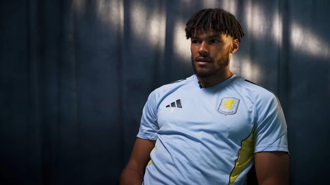 开云移动端-明斯：对阵埃弗顿对我们而言非常重要，我们必须尽快开始赢球