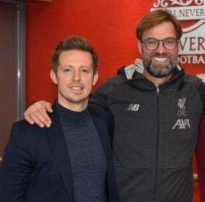 1706687716587042384.jpg 11.jpg