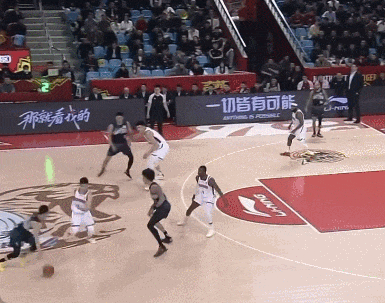 开云下载-啊!袭裆2米25大中锋!广东队昔日三冠成员